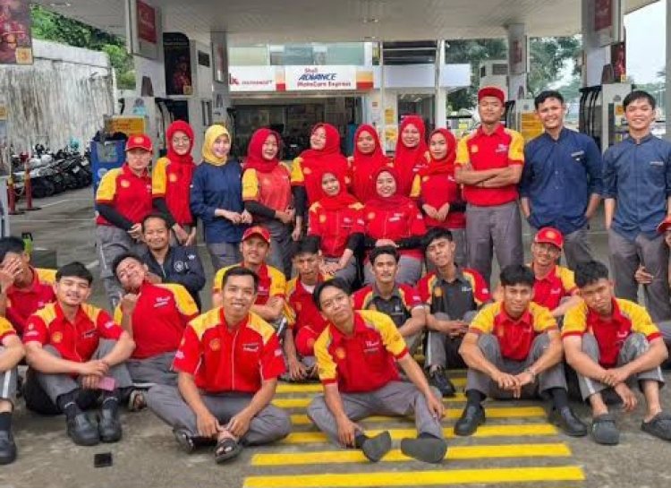 Viral Momen Foto Terakhir Kerja di SPBU Shell "Semoga nanti kita kerja bareng lagi ya